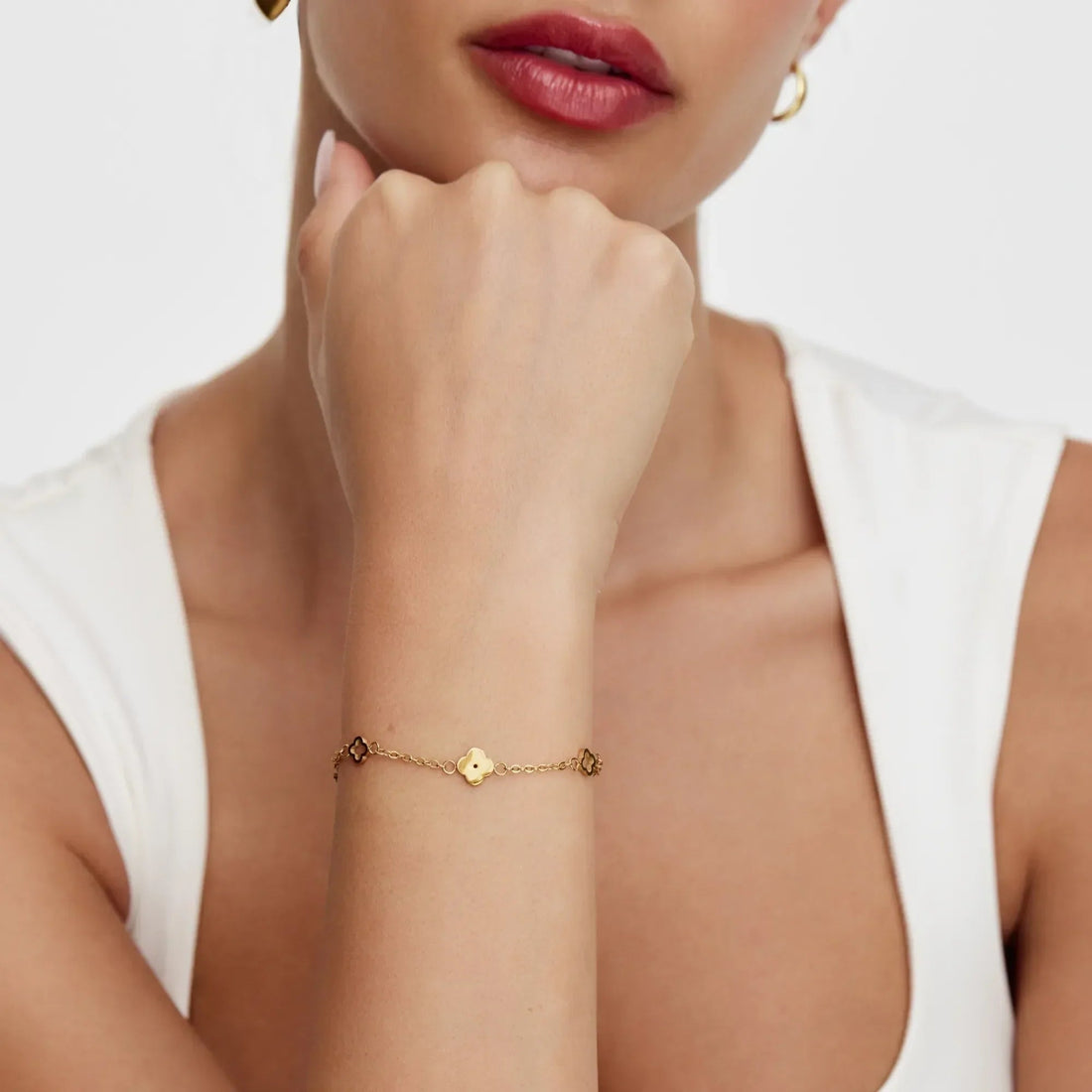 Delicate Clover Bracelet